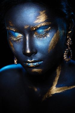 Fotokunst schilderij gouden highlight woman 